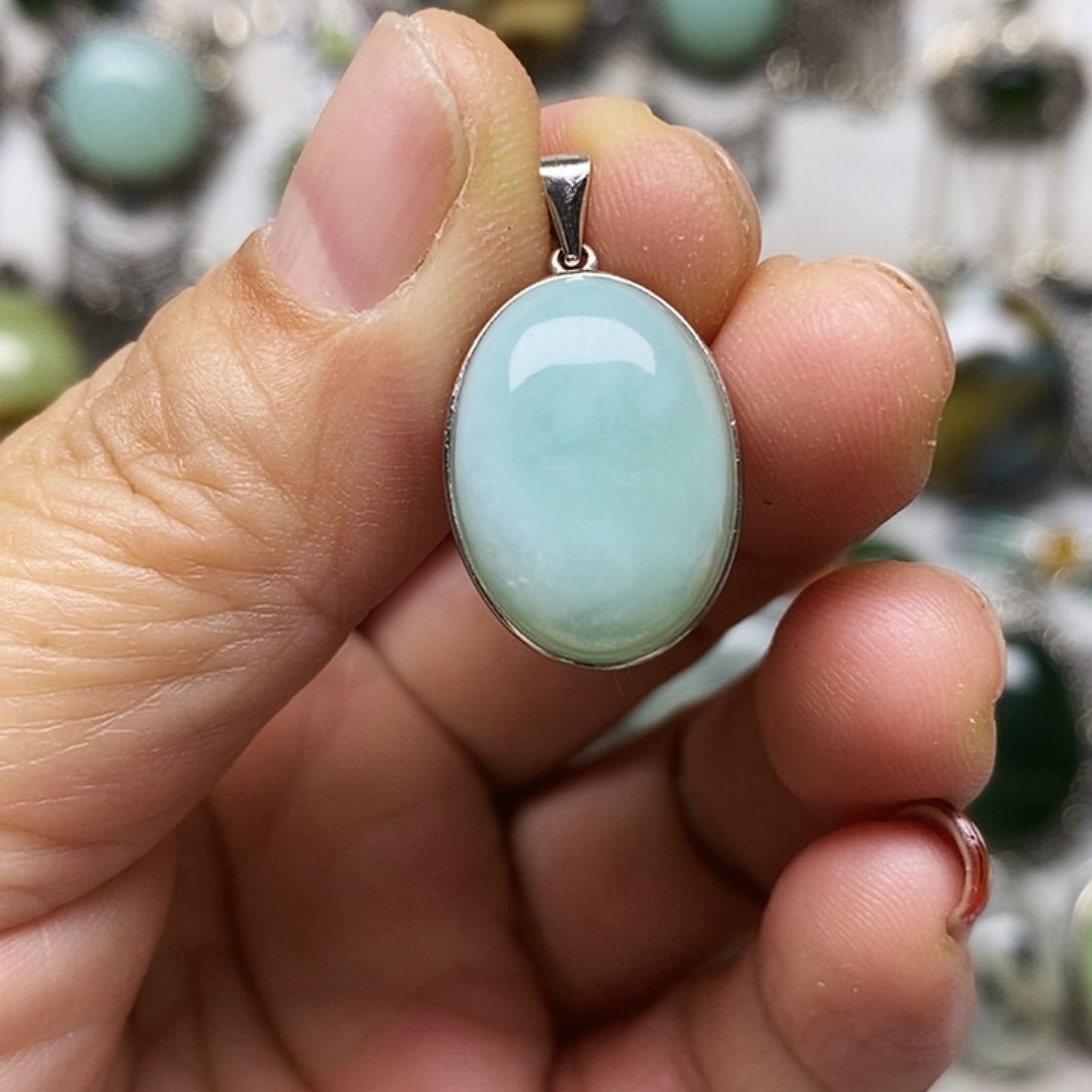 蛇纹石玉银S925镶嵌吊坠