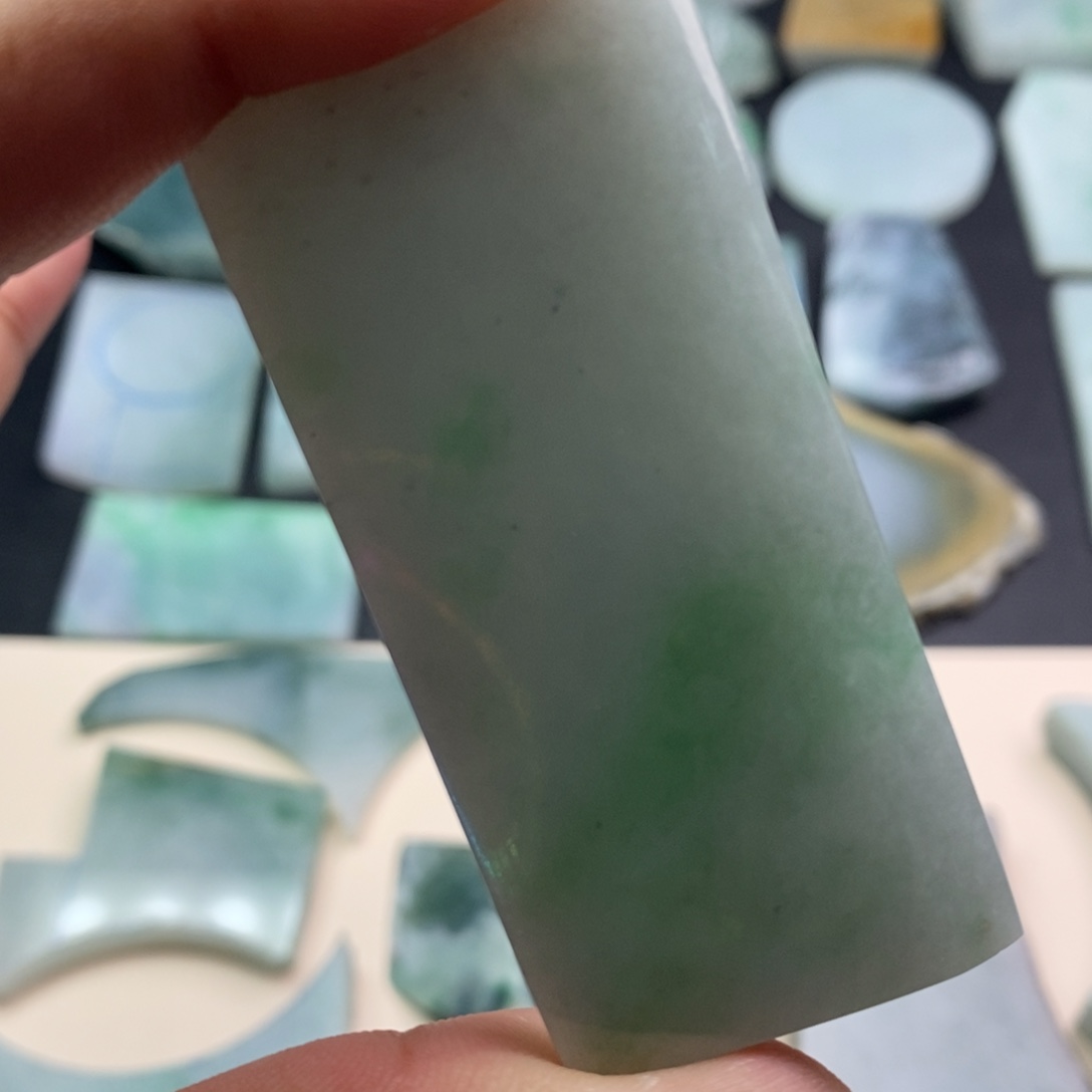 定制翡翠未镶嵌3.5无事牌包工包料