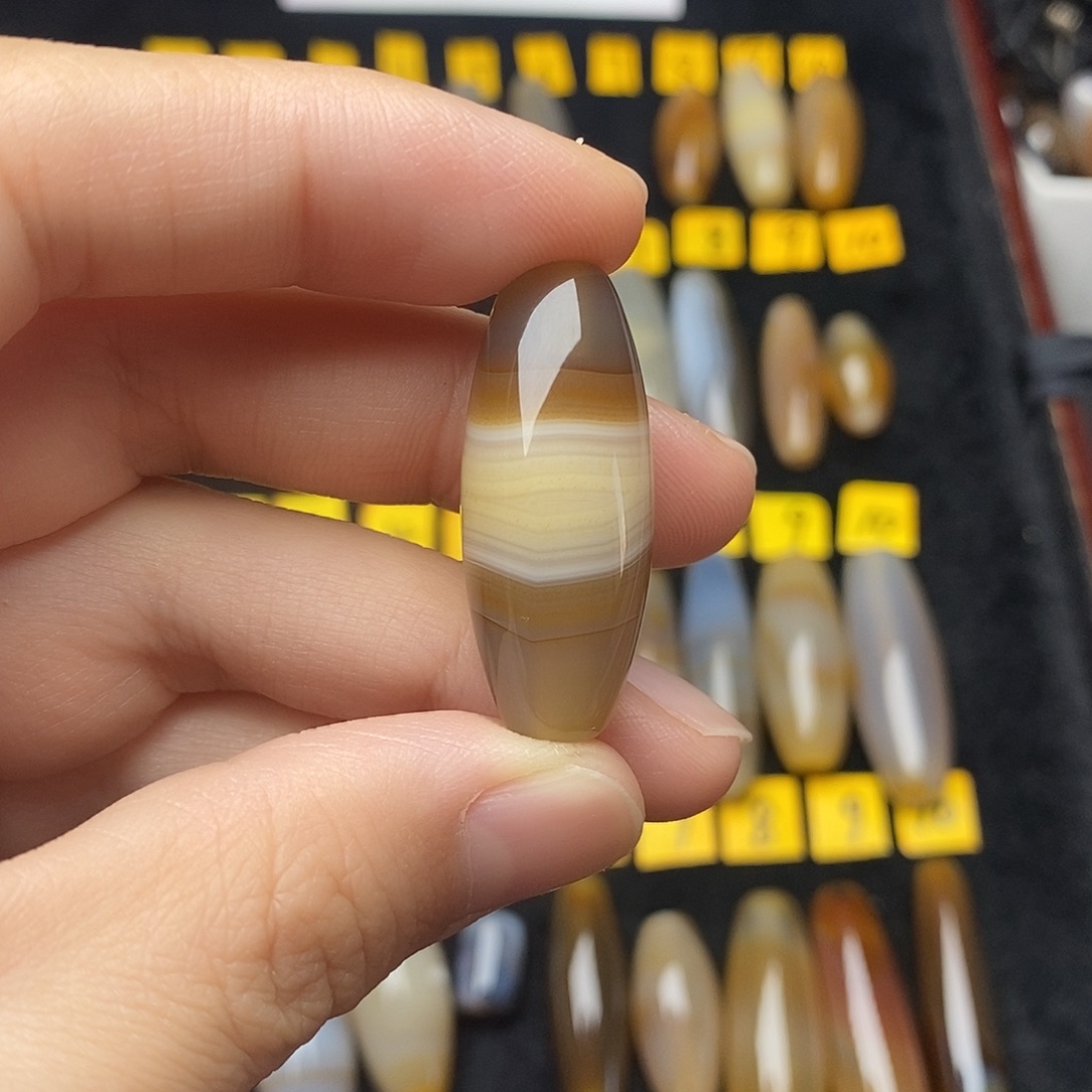 幻***影玛瑙/玉髓未镶嵌颈饰