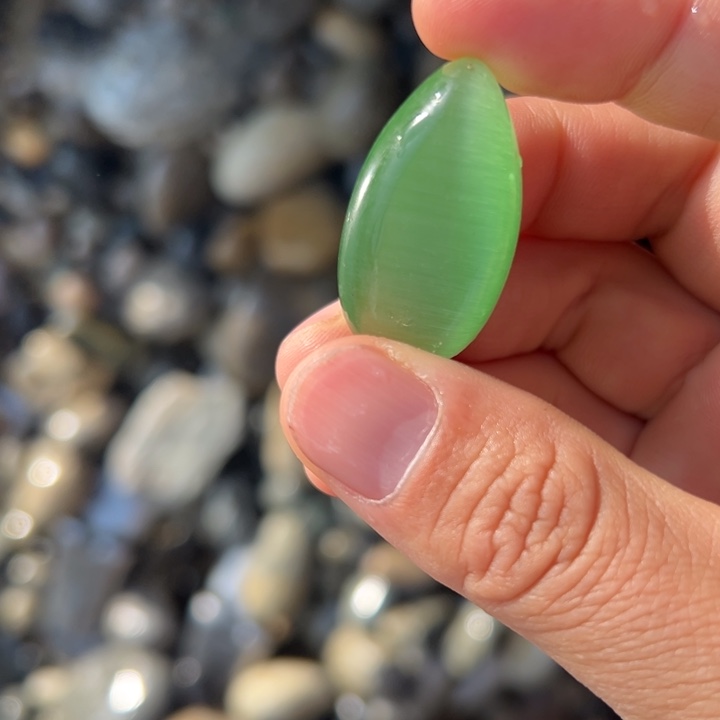 和田玉（糖玉）未镶嵌珠宝奇石