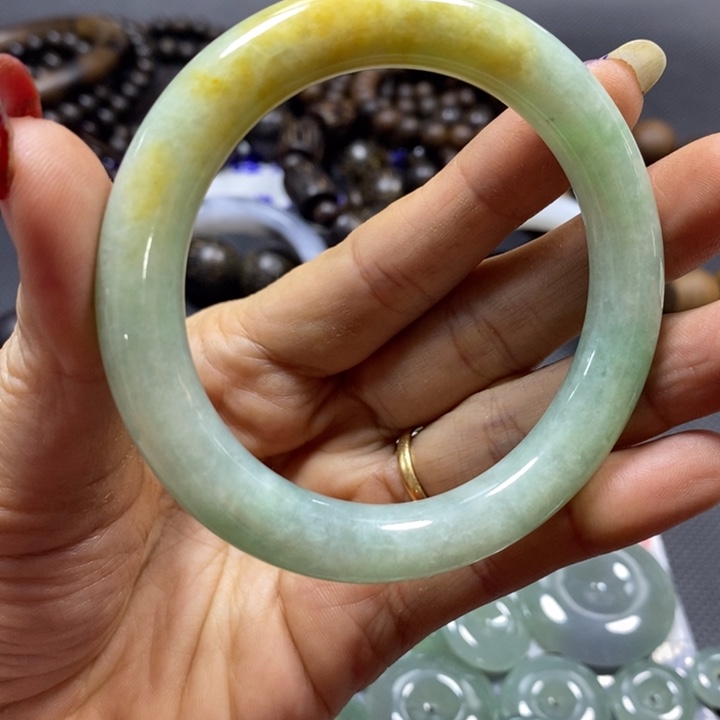 定制翡翠未镶嵌手镯53