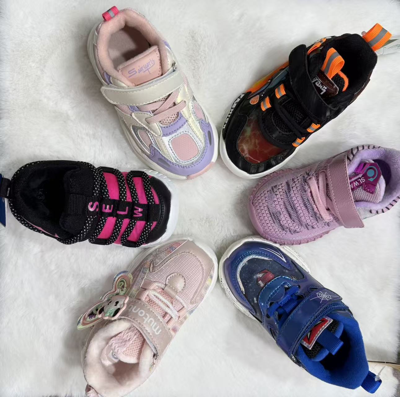 万万家童鞋孤品扣号链接