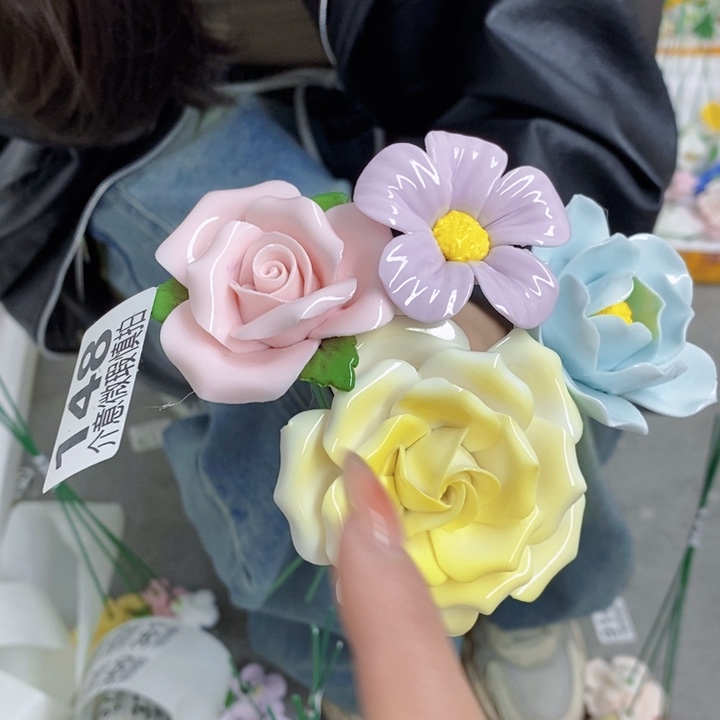 摆件“陶瓷材料研究”