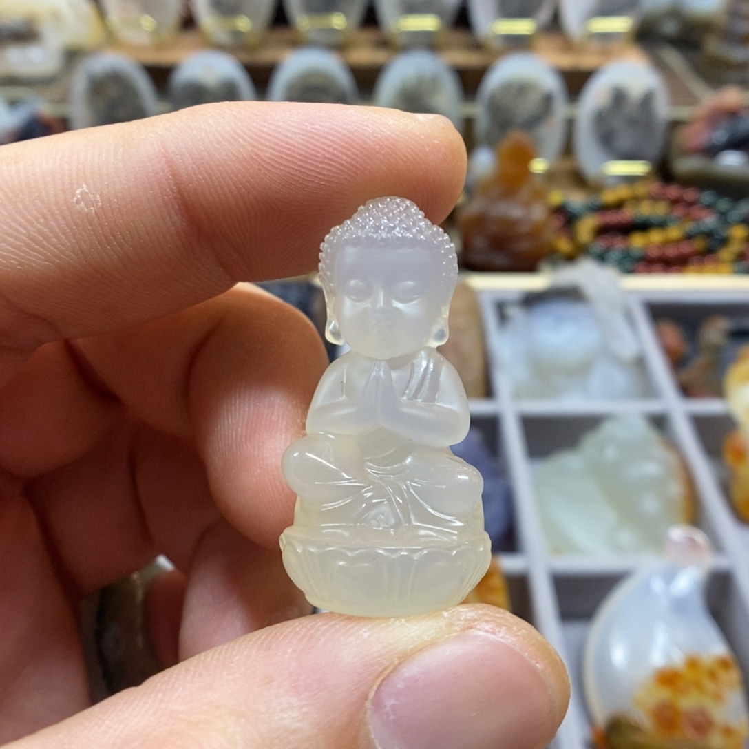 玛瑙/玉髓颈饰未镶嵌