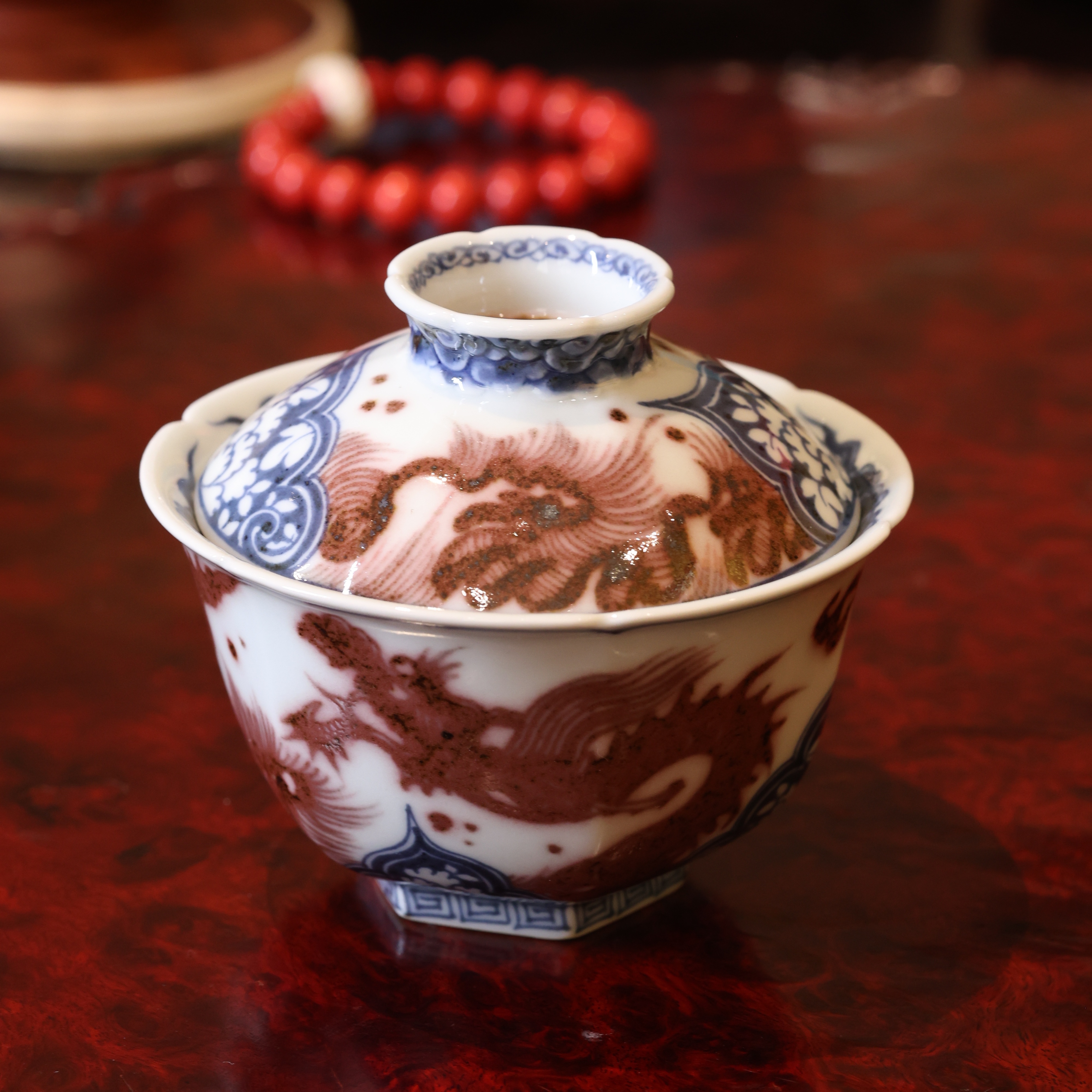 畅怀堂·元青花釉里红·龙穿花六方盖碗景德镇陶瓷纯手工手绘