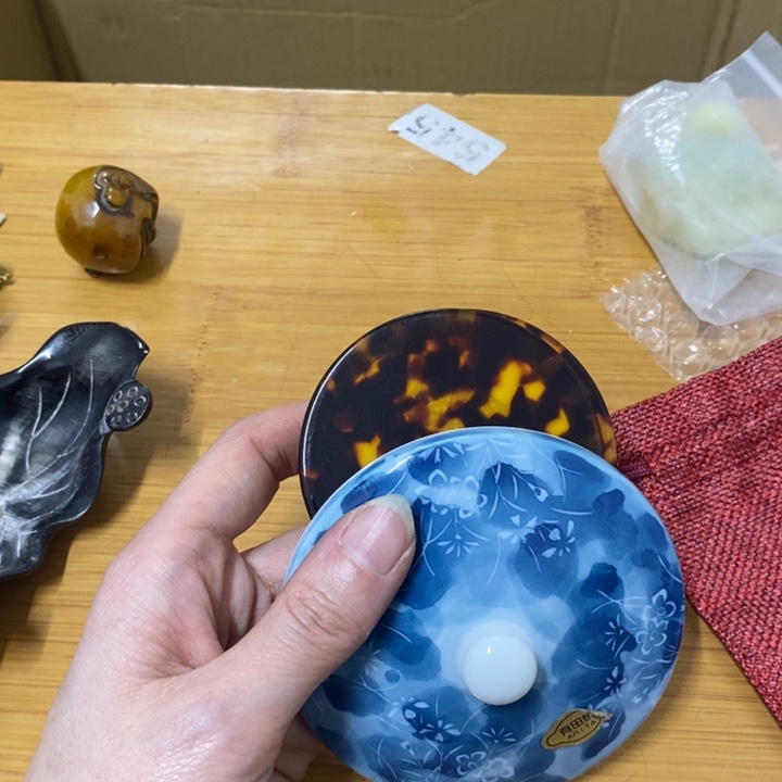 摆件哈中古工艺品一件