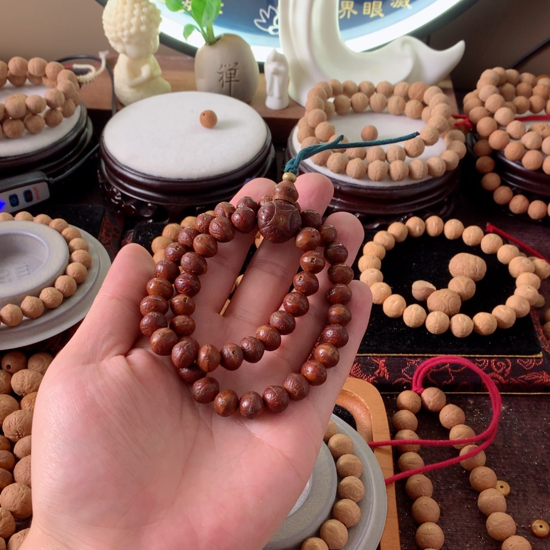 凤眼菩提手串10手持实心飞碟