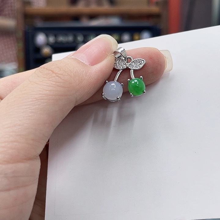 翡翠未镶嵌颈饰天然Ａ货翡翠