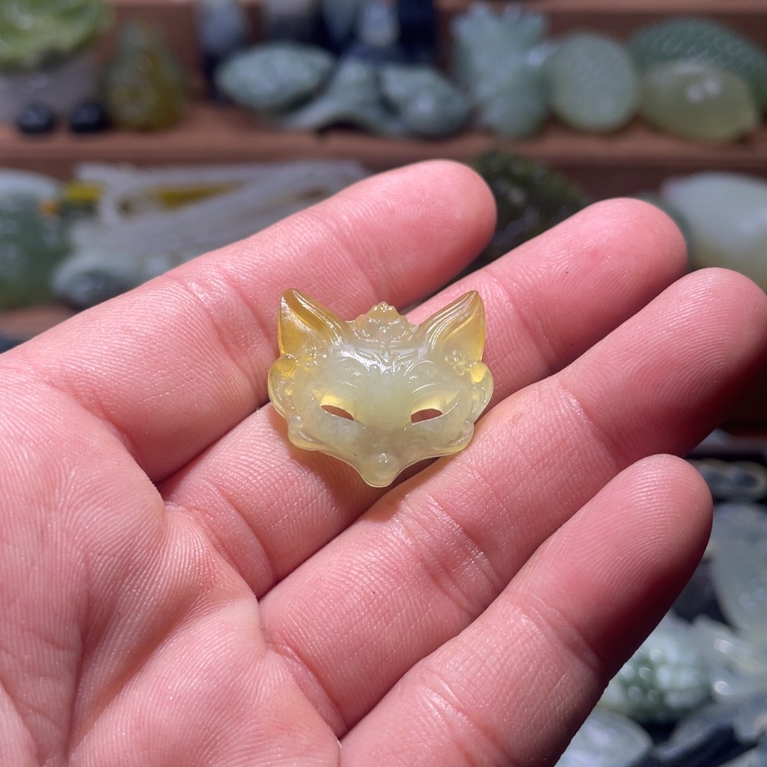 未镶嵌蛇纹石玉珠宝奇石清***灯