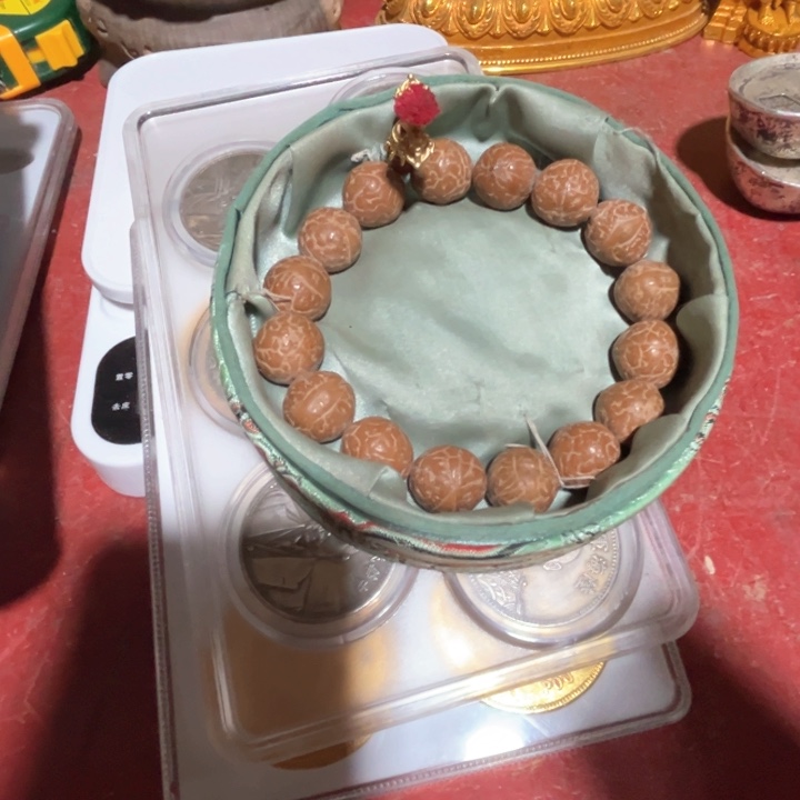 滴血莲花菩提手串