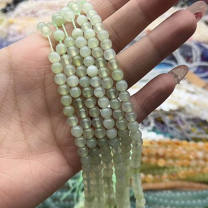 玛瑙/玉髓珠宝半成品未镶嵌一条6mm左右岫玉