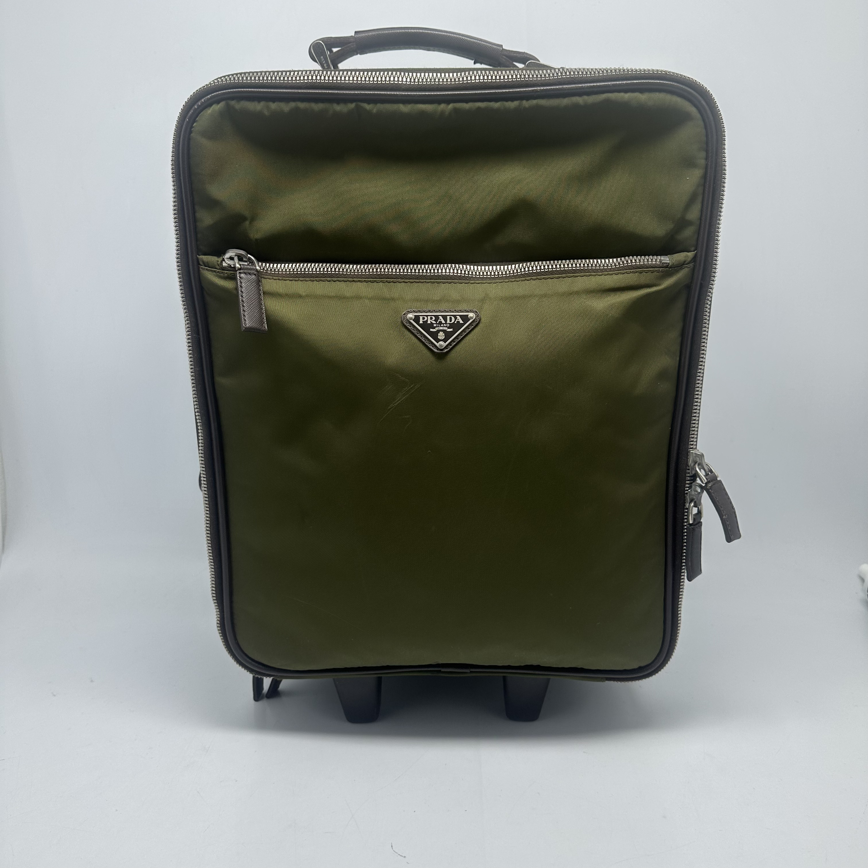 95新 Prada/普拉达 男士商务旅行箱可登记时尚6102