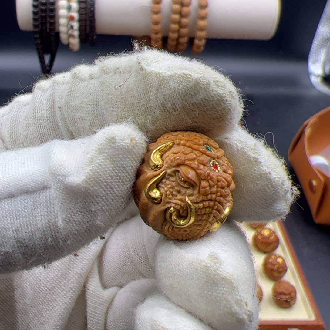 猴头核桃吊坠象神