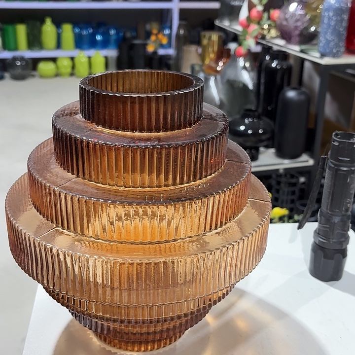 高度27厘米45677花瓶