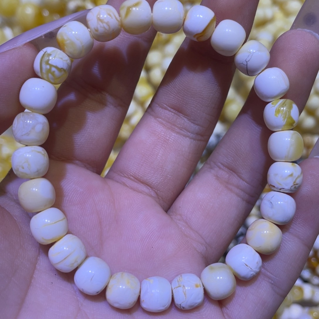 蜜蜡未镶嵌珠宝奇石8m