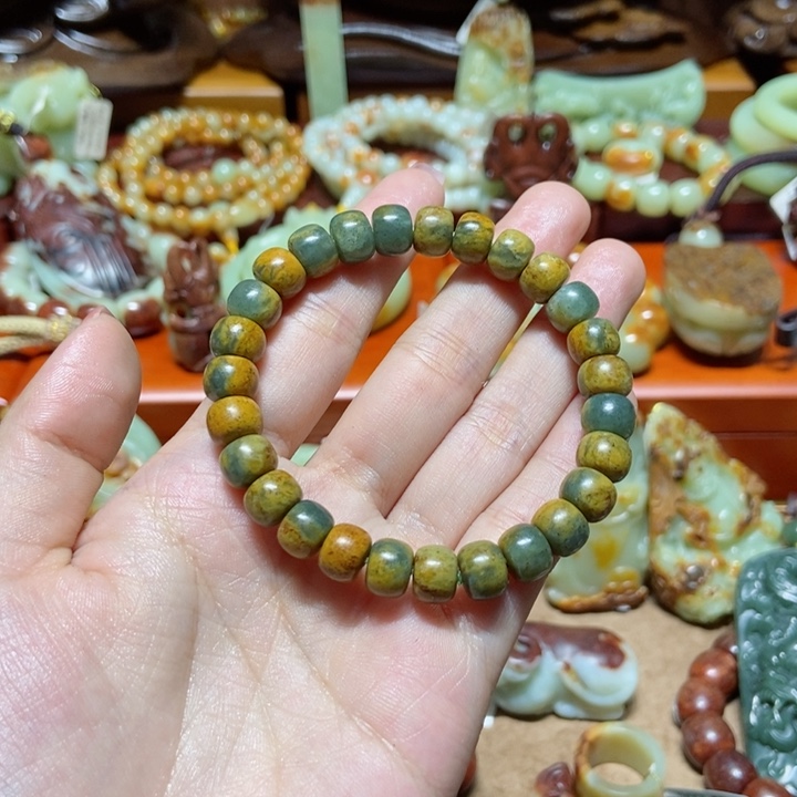 岫岩河磨玉（透闪石质玉）手链未镶嵌随*