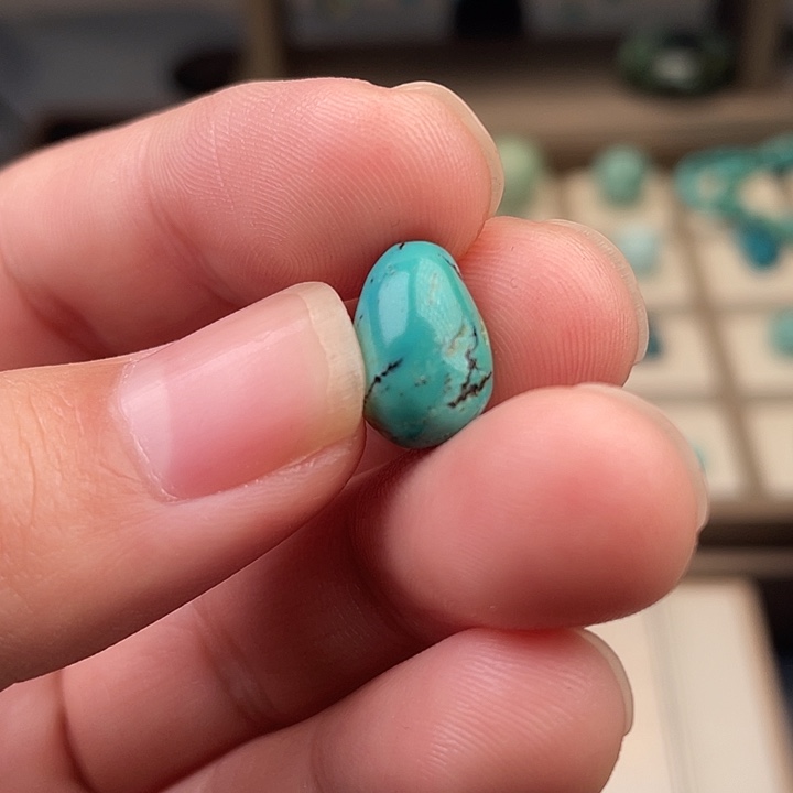 绿松石未镶嵌吊坠