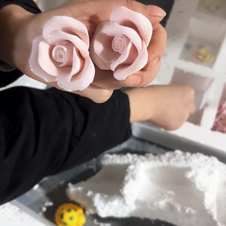 正品35.8一只，拍了备注颜色，
