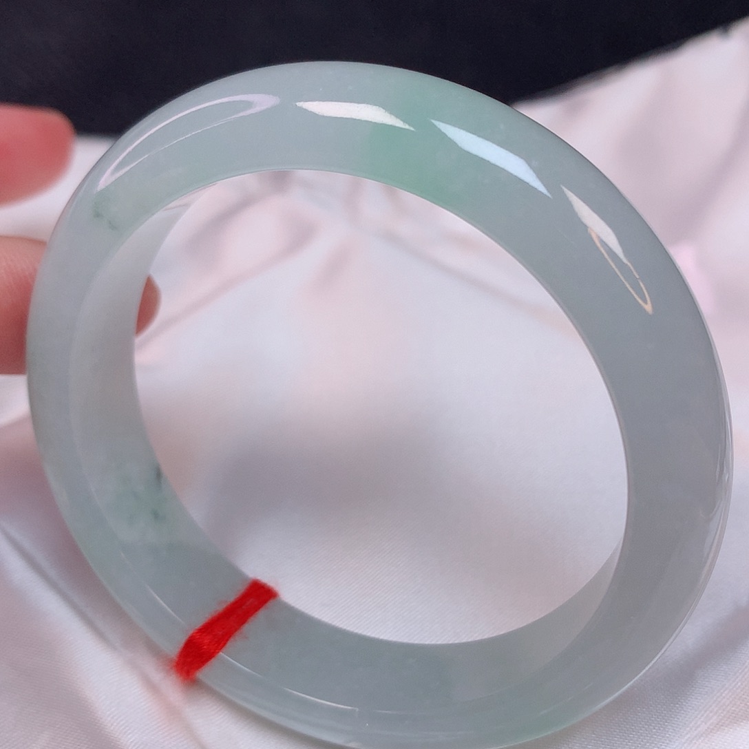 翡翠手镯未镶嵌54 翡翠手镯