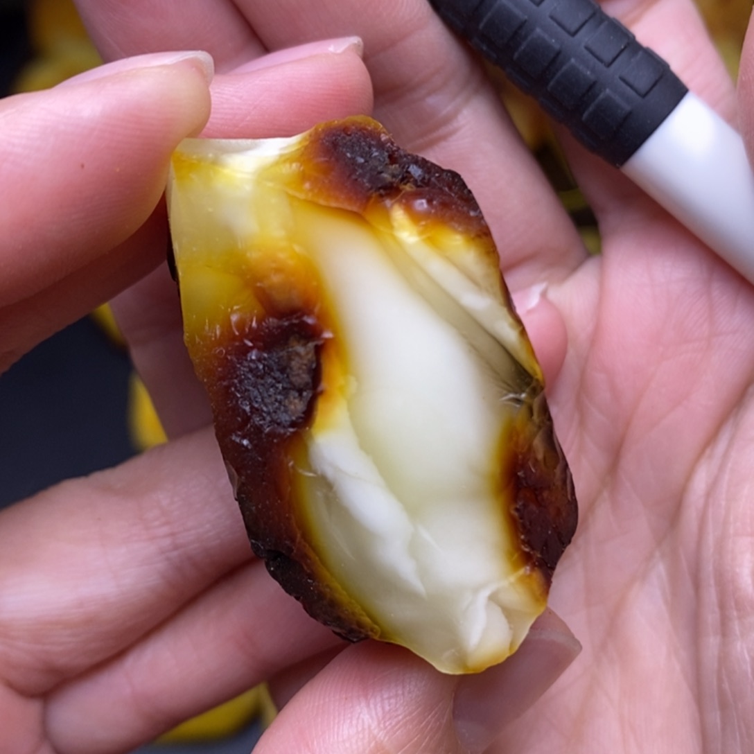 未镶嵌定制蜜蜡?***深胖