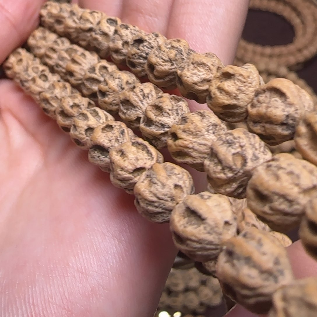 柏香籽/百香籽吊坠c***?