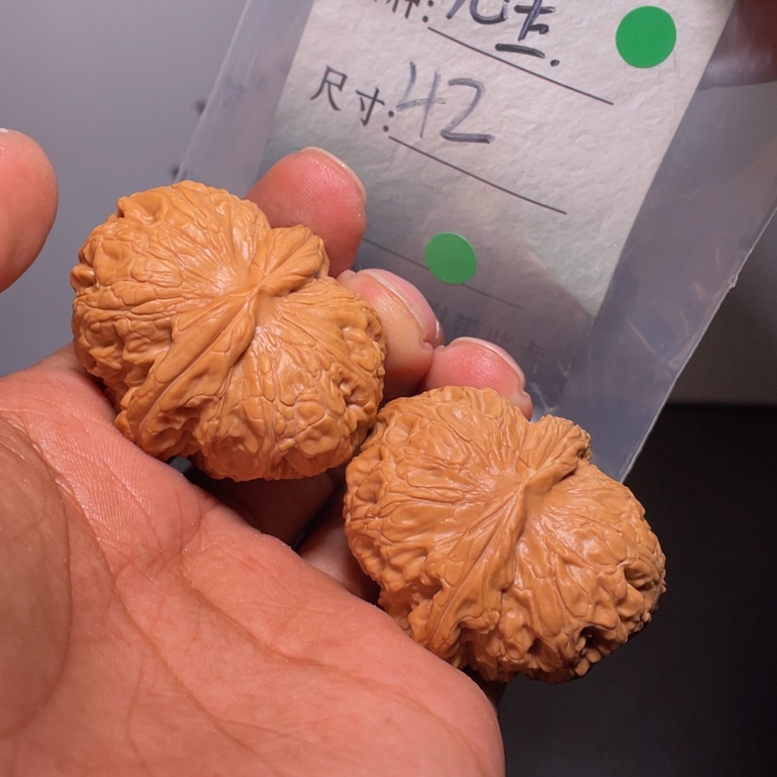 文玩核桃吊坠文玩核桃