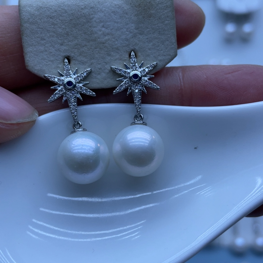 银S925镶嵌淡水珍珠耳饰