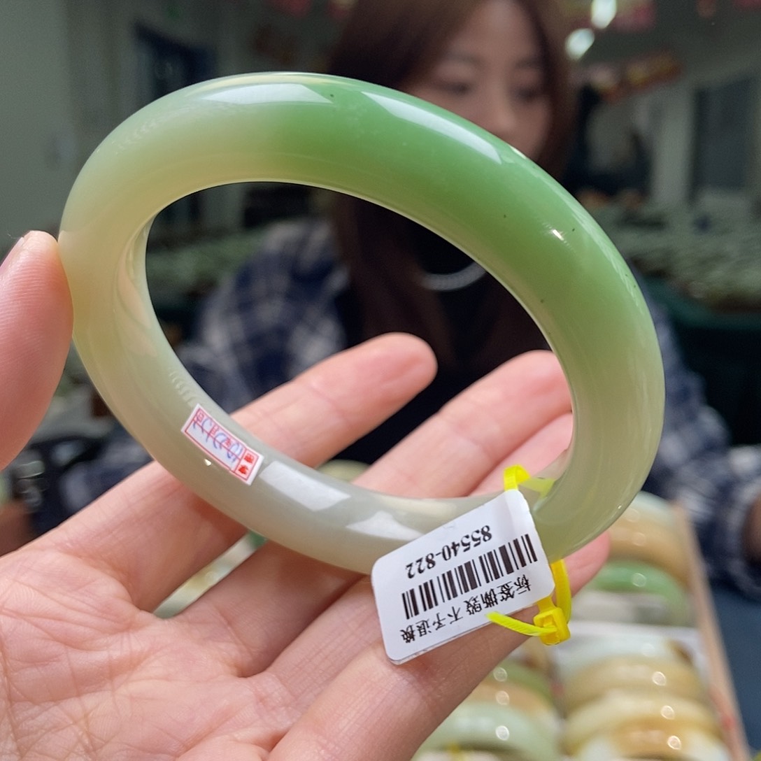 和田玉（翠青玉）手镯未镶嵌60 61