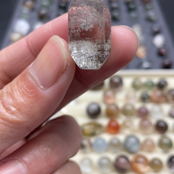 纯天然幽灵碧玺（处理）