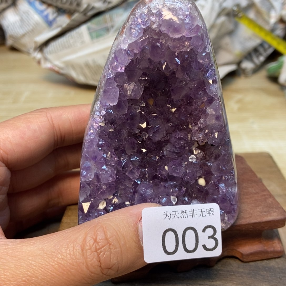 紫晶天然水晶摆件未镶嵌
