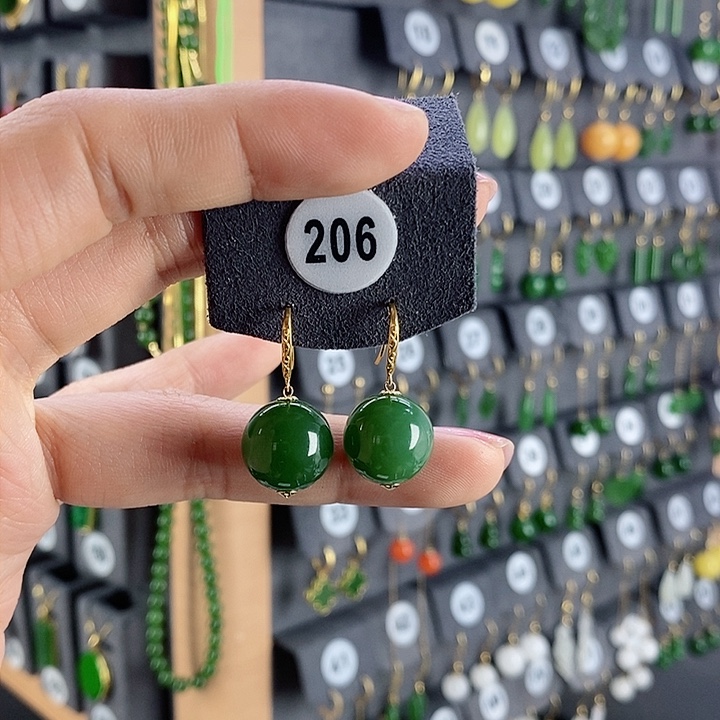 和田玉耳饰18K金镶嵌