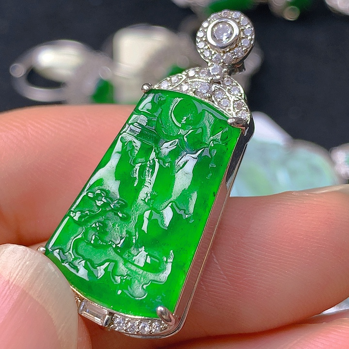 翡翠未镶嵌颈饰翡翠