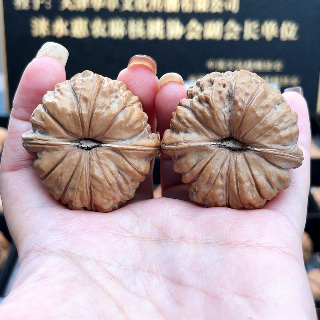 把件文玩核桃42超精正圆满肉凹底➕近正42za