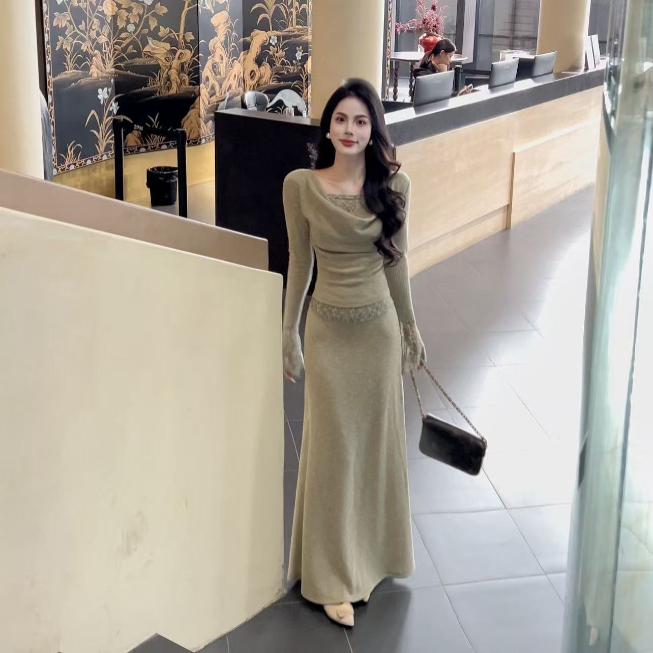 秋冬气质时尚性感长袖法式轻熟风复古拼接蕾丝套装