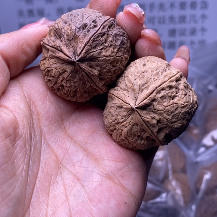 核桃云南野生铁核桃104号38mm