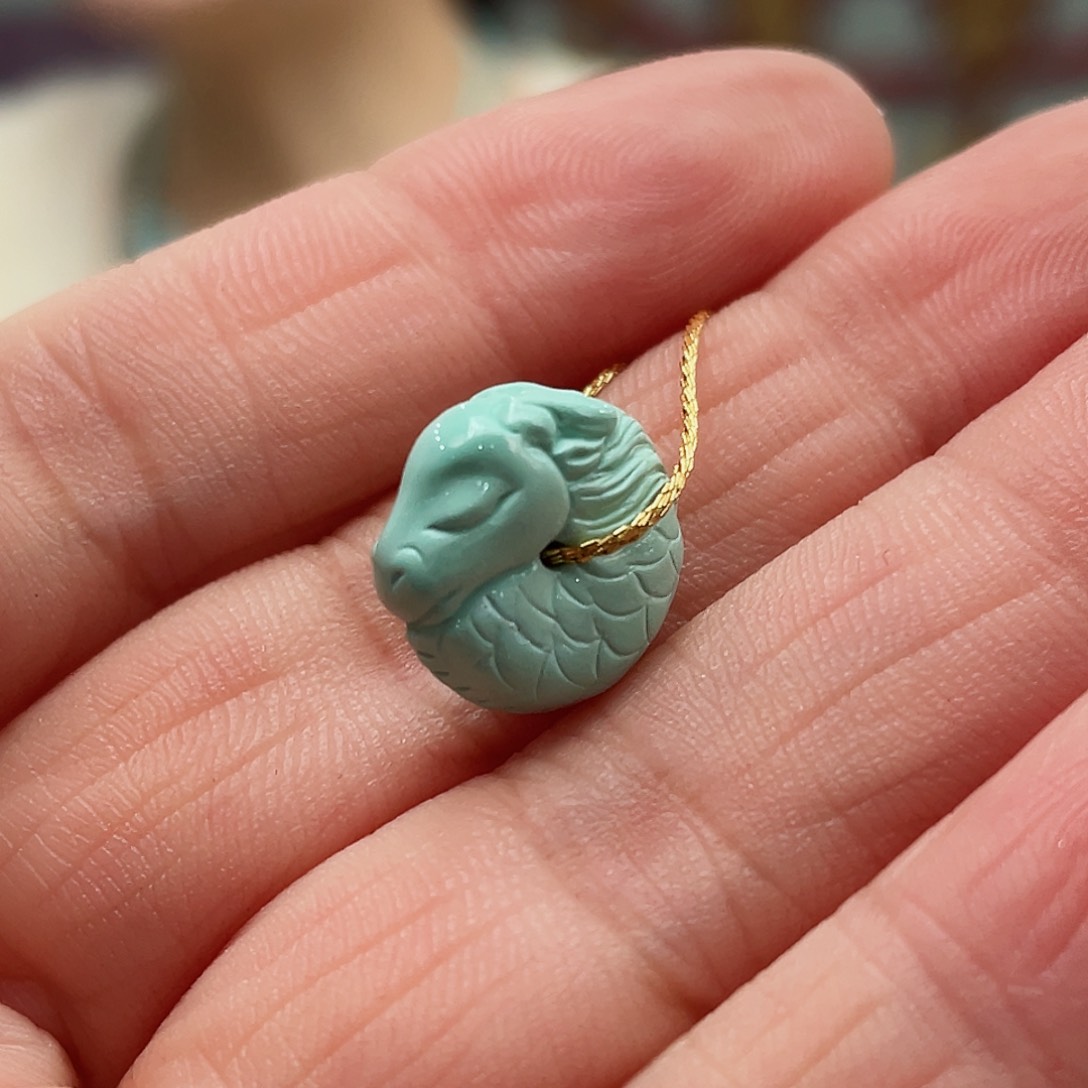 绿松石颈饰未镶嵌