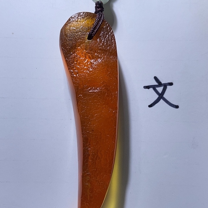 琥珀未镶嵌珠宝奇石18