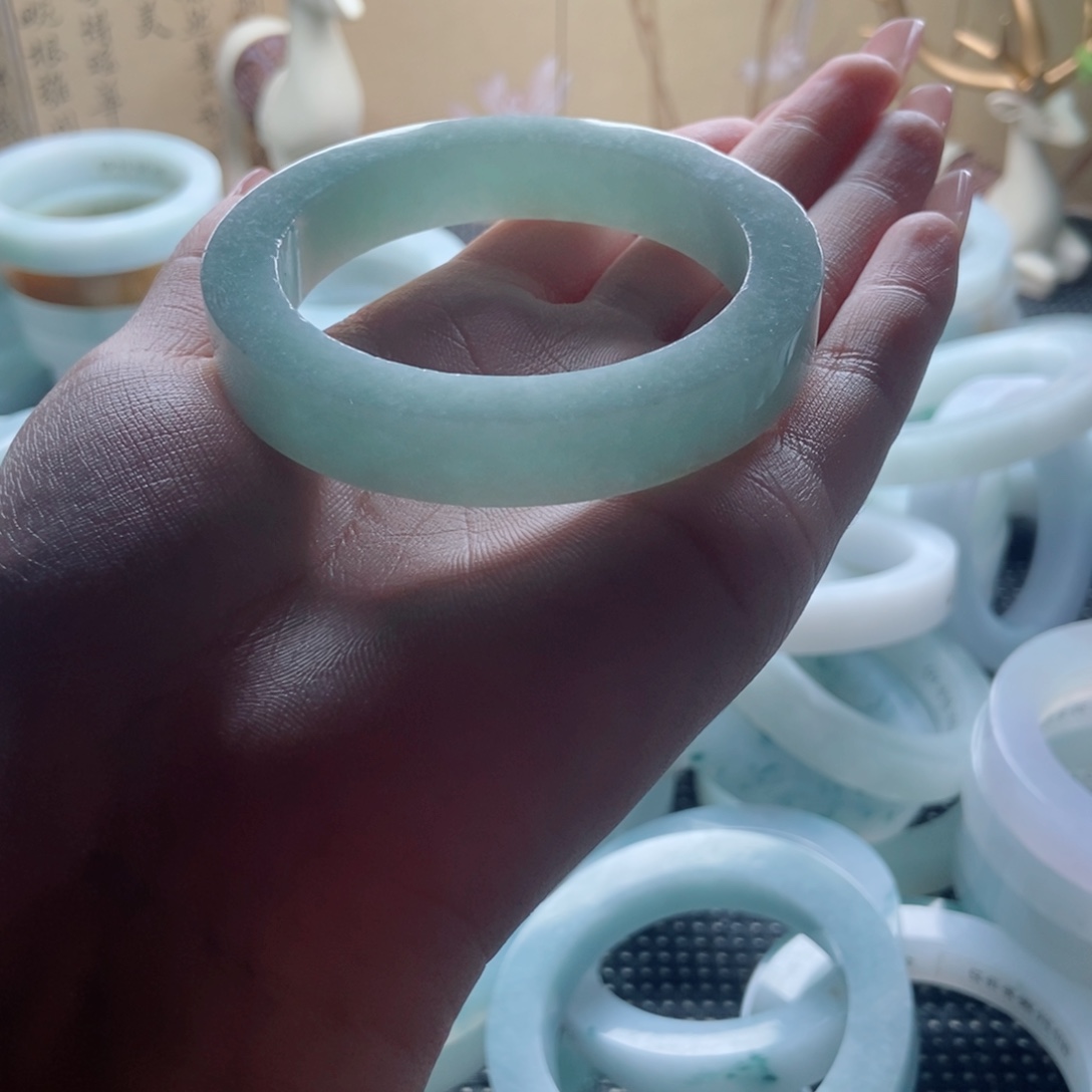 小***.定制翡翠未镶嵌AA