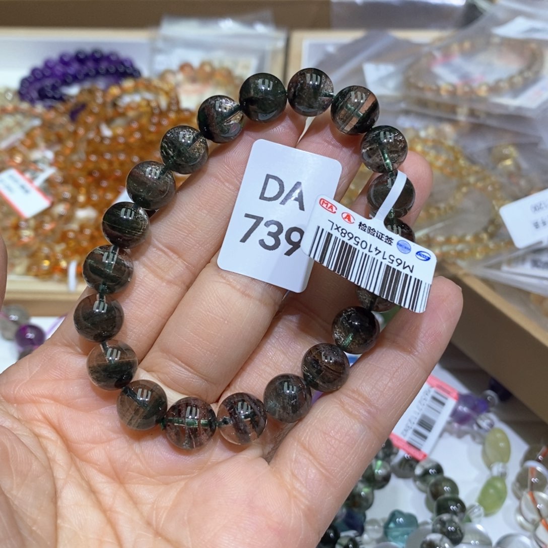 水晶多样性发一未镶嵌顾**萌