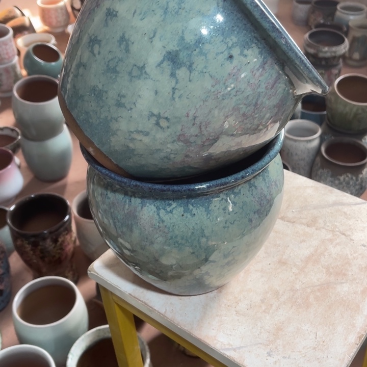 花盆紫砂口径20高度19两只正品