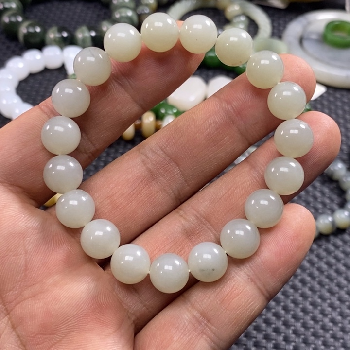 和田玉未镶嵌手链