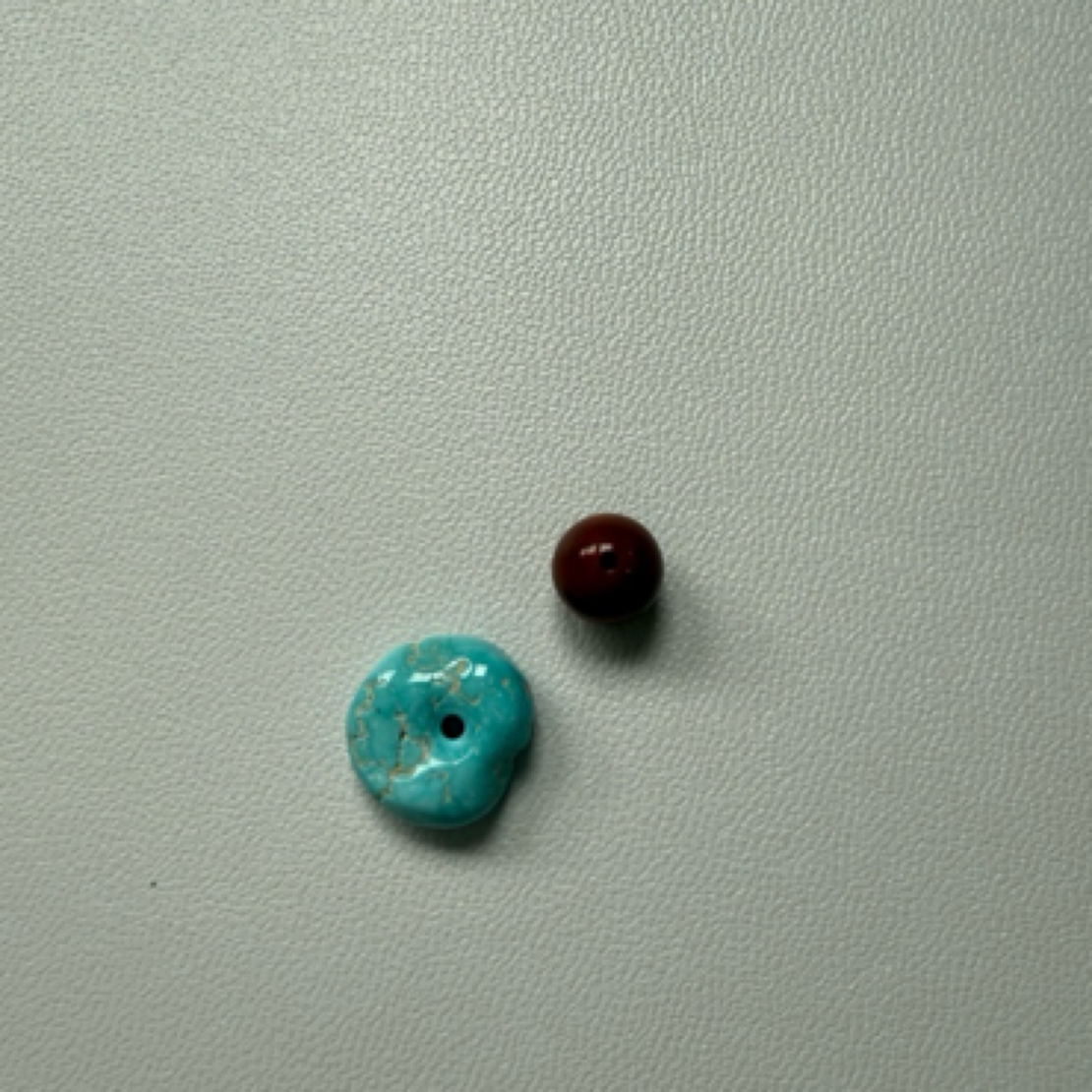 天然原矿南红圆珠
