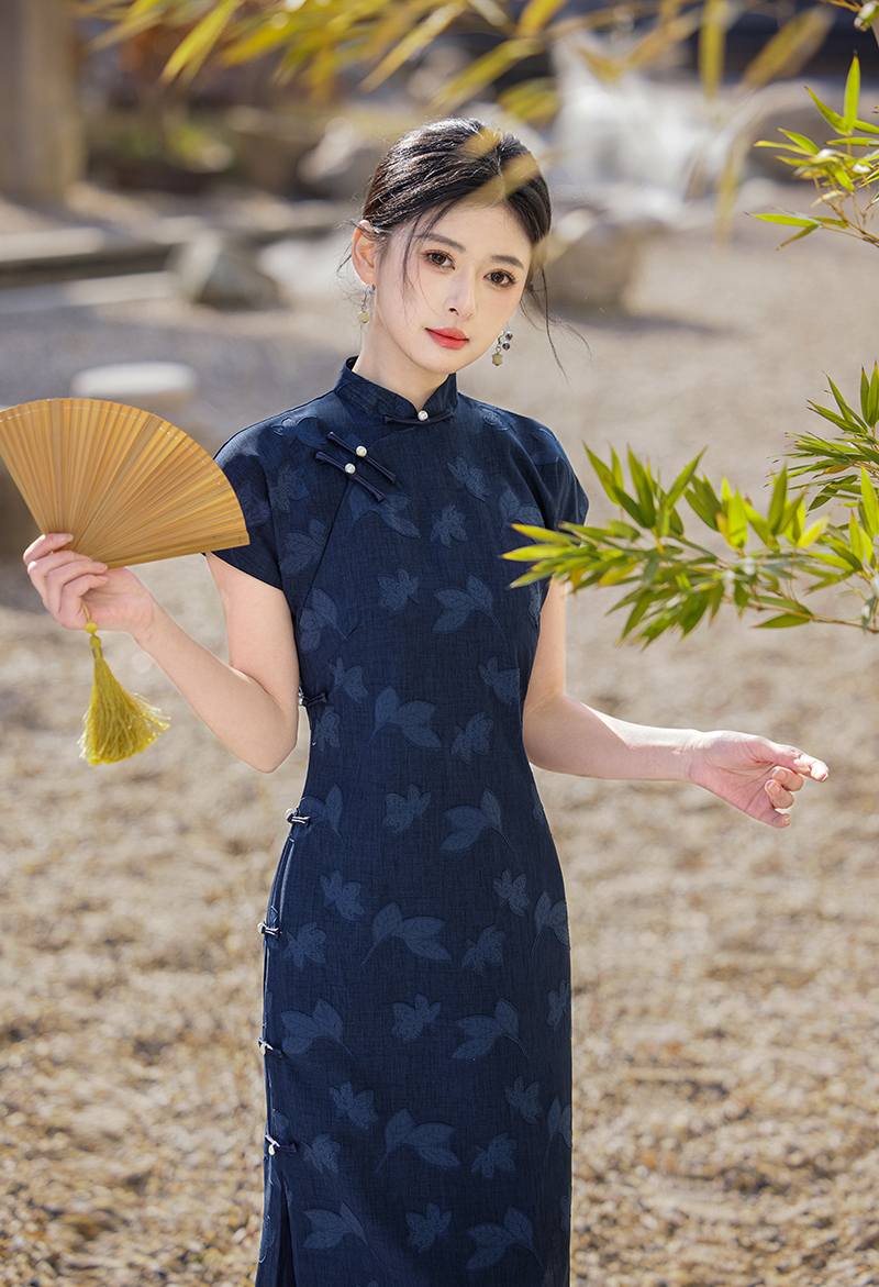 【蝶恋】F·JUJU 2025新中式气质显瘦修身春夏款天丝麻双层旗袍