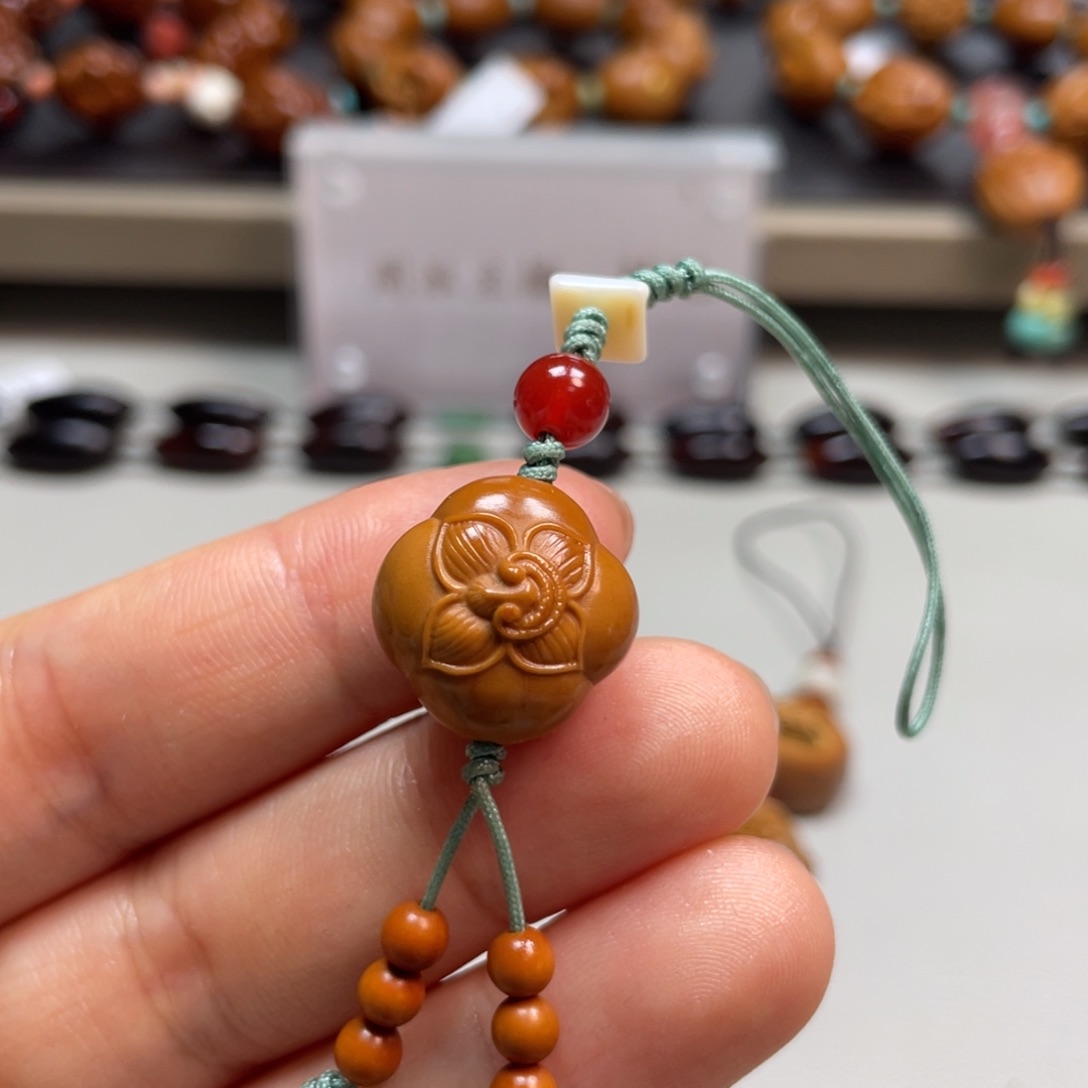 橄榄核吊坠Hhediao·Hhediao