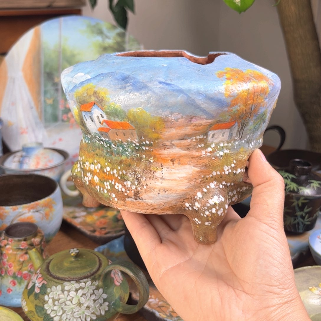 碟釉下五彩斑斓色彩