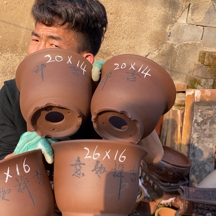 红陶开工了吧。。。