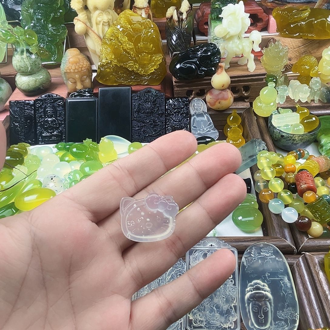 卉***h岫玉未镶嵌吊坠(不含链)