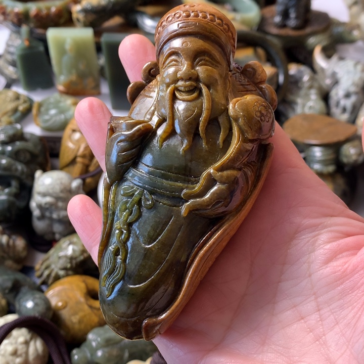 岫岩河磨玉（透闪石质玉）手链未镶嵌老*