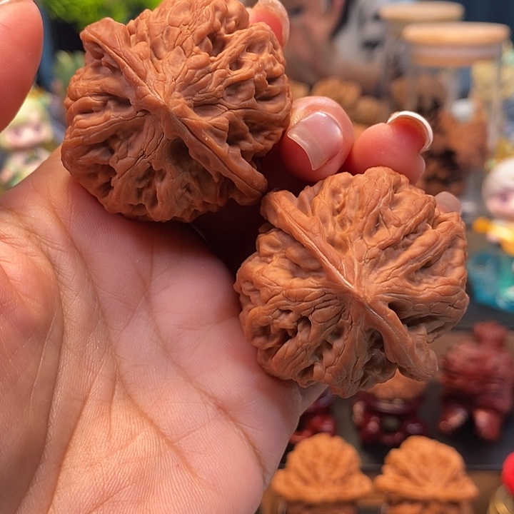 文玩核桃吊坠46凤凰台