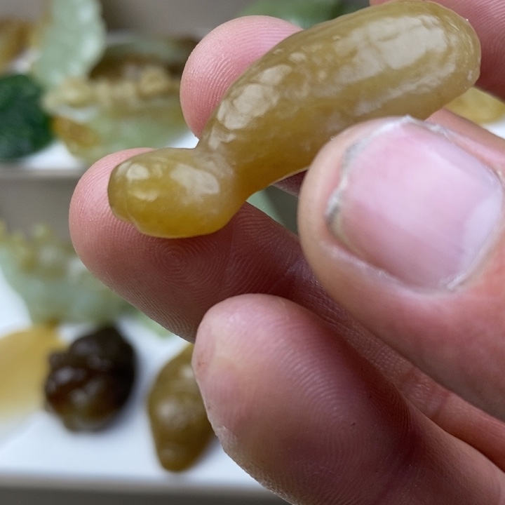 和田玉（糖玉）未镶嵌颈饰